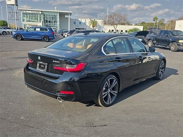 2024 BMW 3 Series 330i