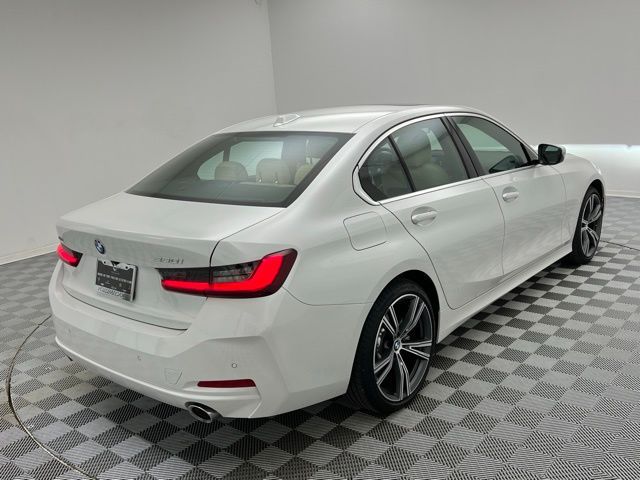 2024 BMW 3 Series 330i xDrive