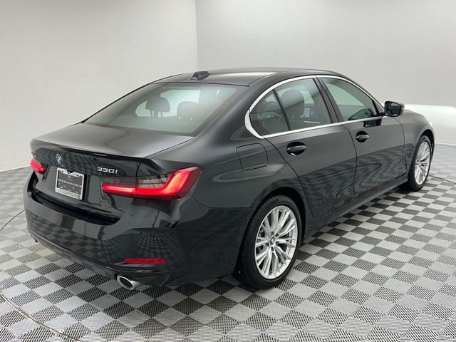 2024 BMW 3 Series 330i xDrive