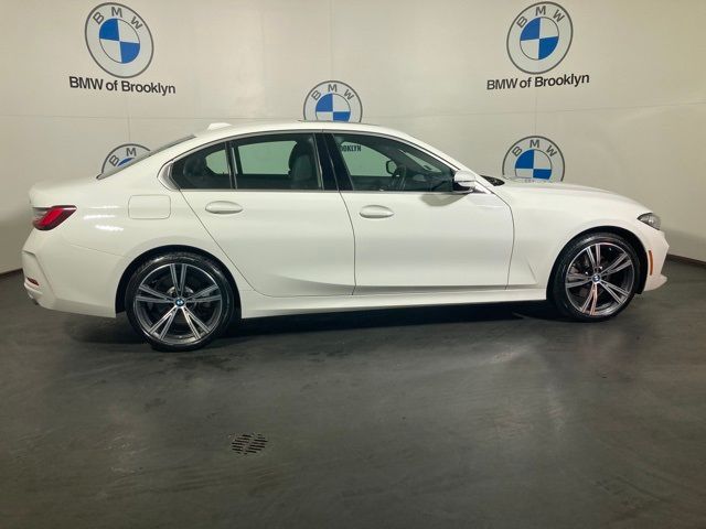 2024 BMW 3 Series 330i xDrive