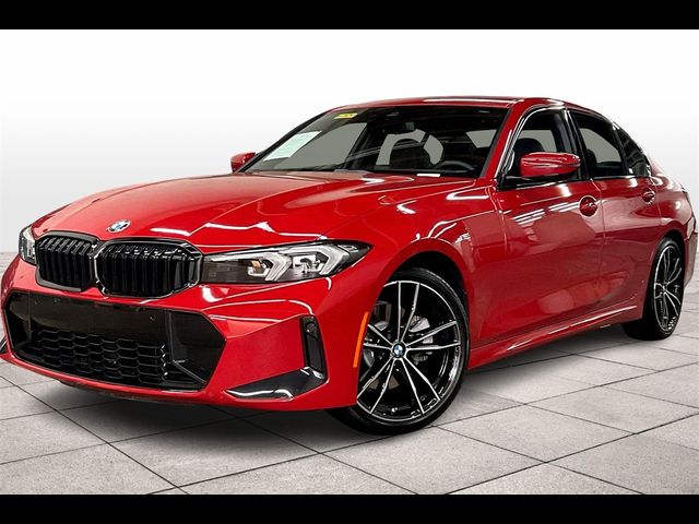 2024 BMW 3 Series 330i xDrive