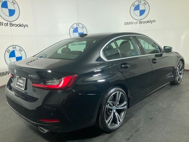 2024 BMW 3 Series 330i xDrive