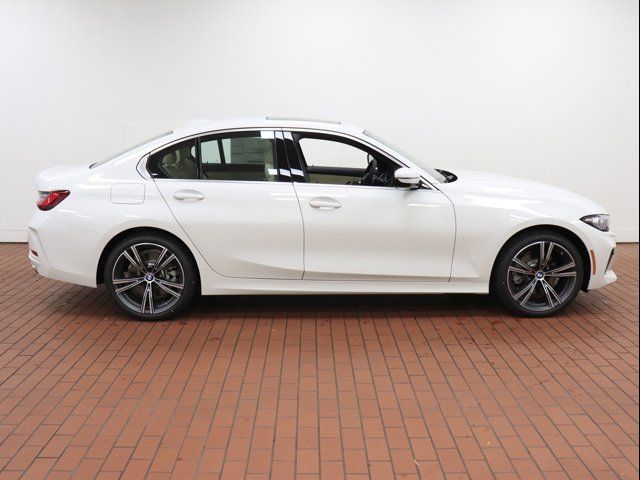 2024 BMW 3 Series 330i xDrive