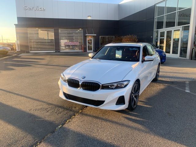 2024 BMW 3 Series 330i xDrive