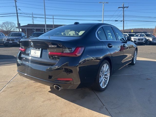 2024 BMW 3 Series 330i xDrive