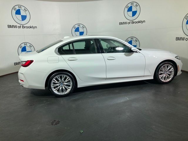 2024 BMW 3 Series 330i xDrive