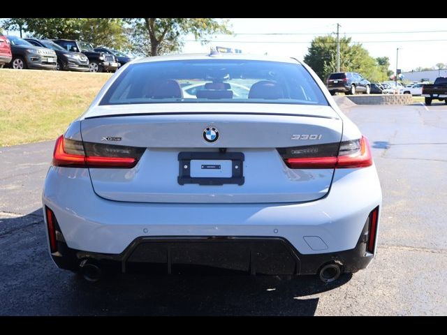 2024 BMW 3 Series 330i xDrive