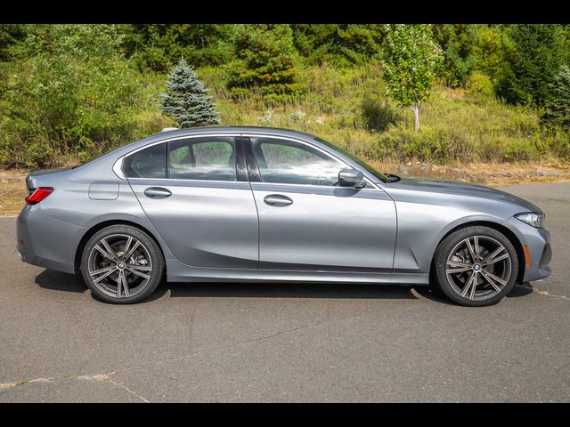 2024 BMW 3 Series 330i xDrive