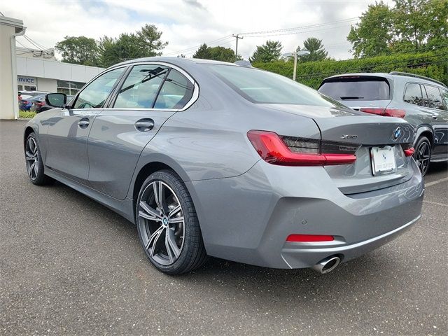 2024 BMW 3 Series 330i xDrive