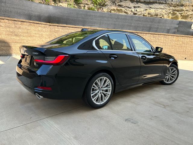 2024 BMW 3 Series 330i xDrive