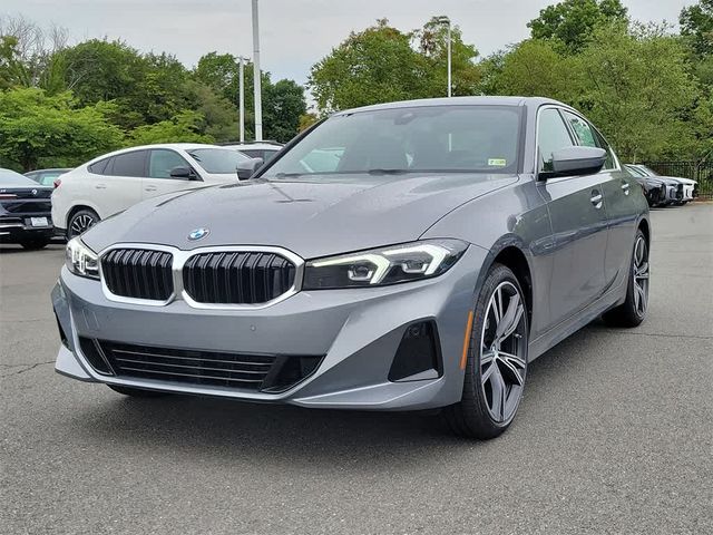 2024 BMW 3 Series 330i xDrive