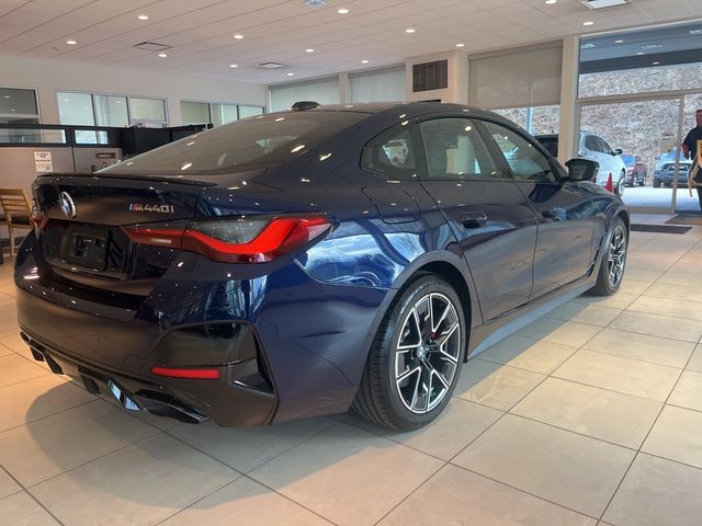 2024 BMW 4 Series M440i xDrive