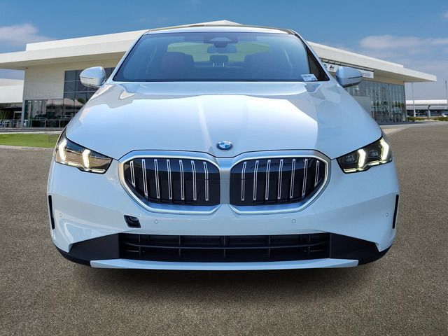 2024 BMW 5 Series 530i