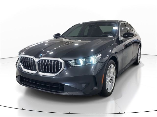 2024 BMW 5 Series 530i