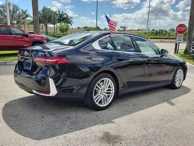 2024 BMW 5 Series 530i