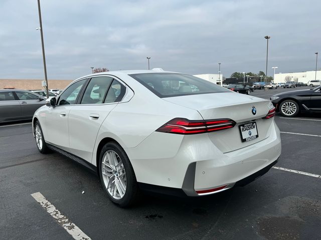 2024 BMW 5 Series 530i