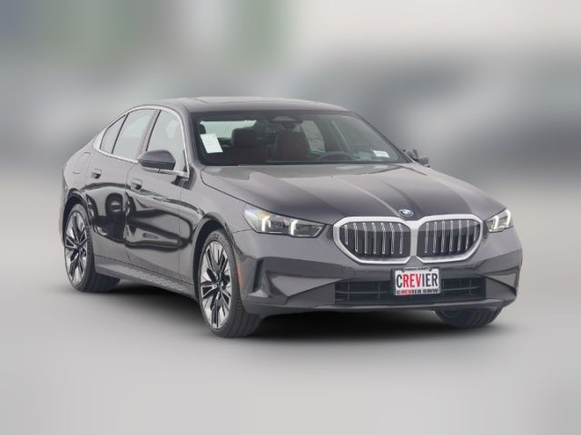 2024 BMW 5 Series 530i