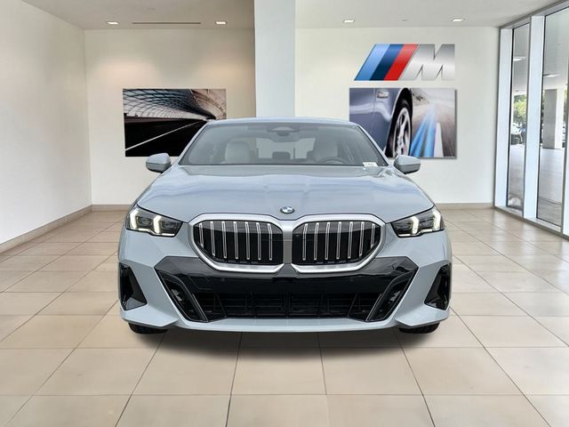 2024 BMW 5 Series 530i