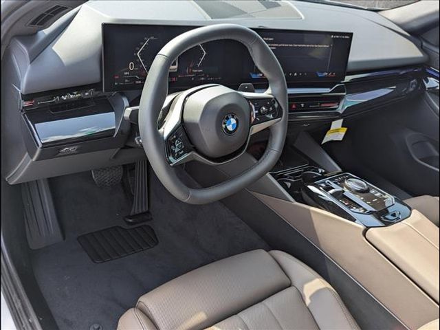 2024 BMW 5 Series 530i