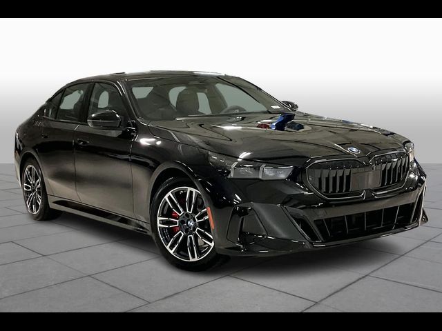 2024 BMW 5 Series 530i