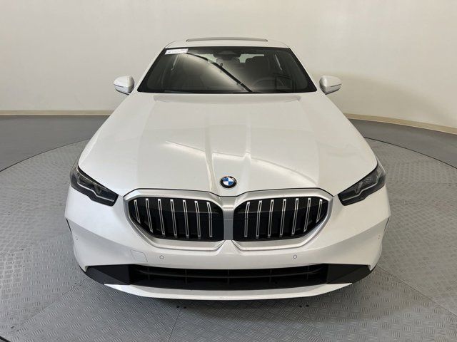 2024 BMW 5 Series 530i