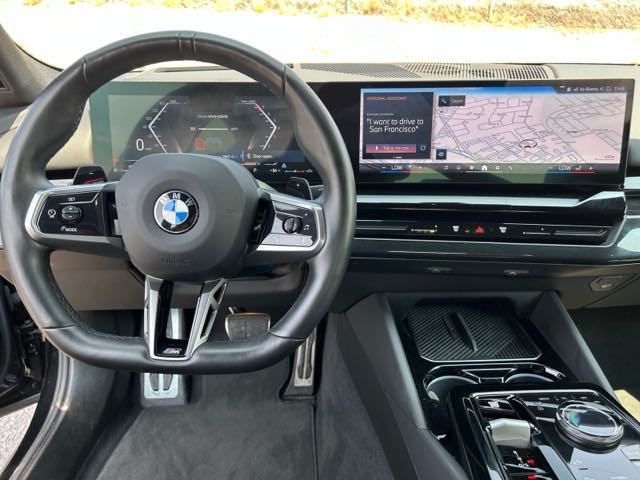 2024 BMW 5 Series 530i