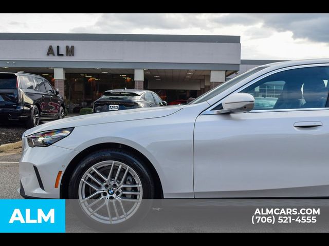 2024 BMW 5 Series 530i