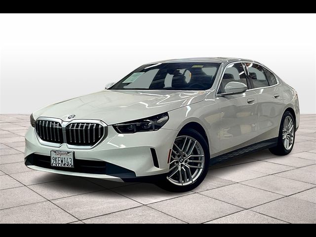 2024 BMW 5 Series 530i