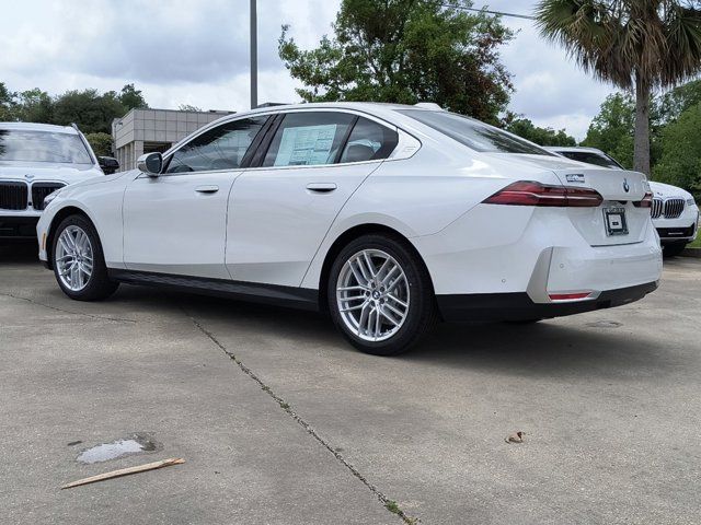 2024 BMW 5 Series 530i