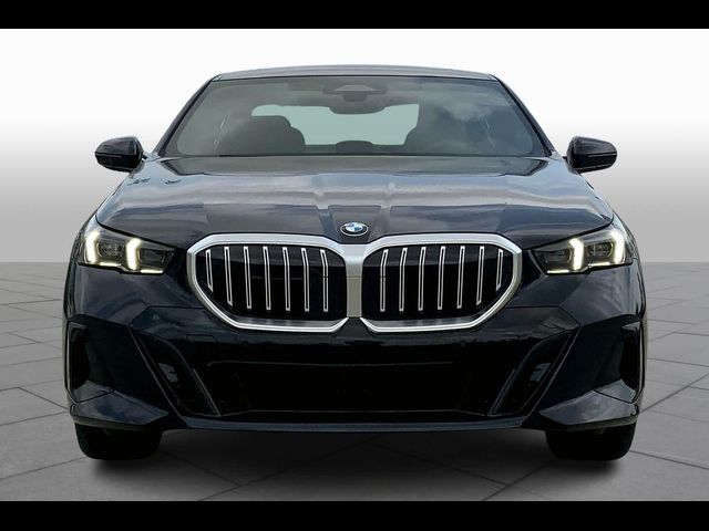 2024 BMW 5 Series 530i