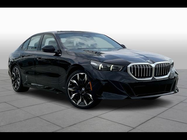 2024 BMW 5 Series 530i