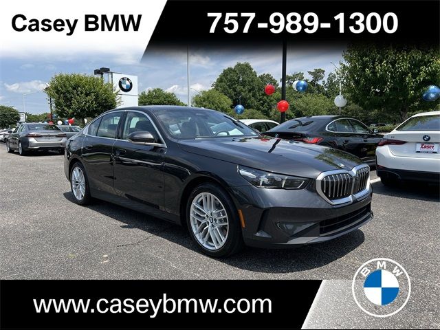 2024 BMW 5 Series 530i