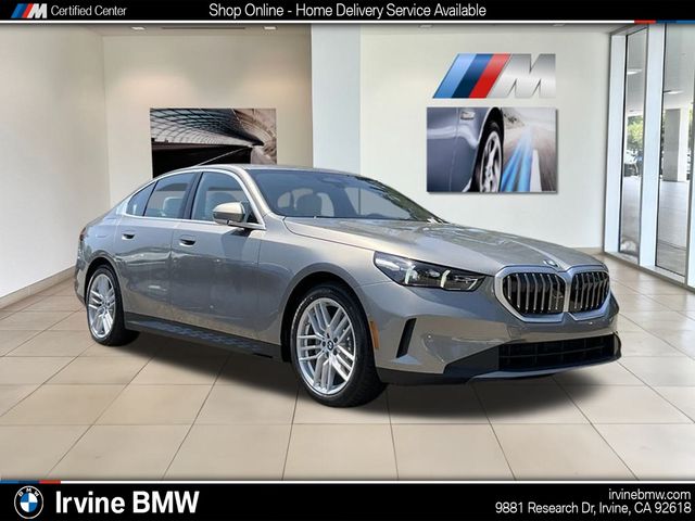 2024 BMW 5 Series 530i