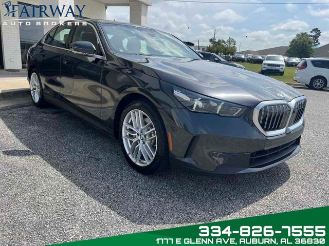 2024 BMW 5 Series 530i