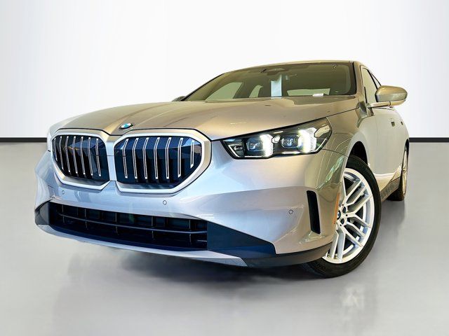 2024 BMW 5 Series 530i