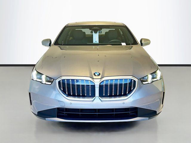 2024 BMW 5 Series 530i