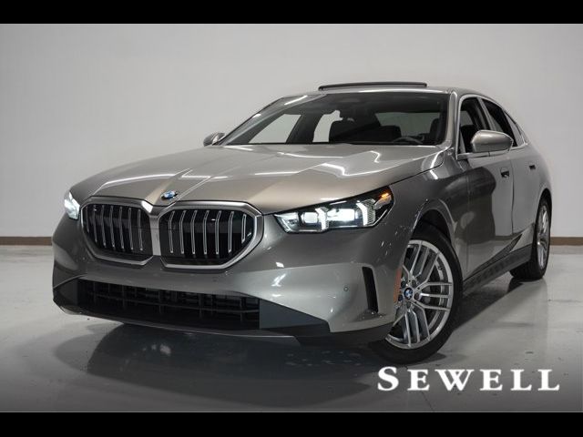 2024 BMW 5 Series 530i