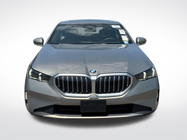 2024 BMW 5 Series 530i
