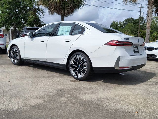 2024 BMW 5 Series 530i