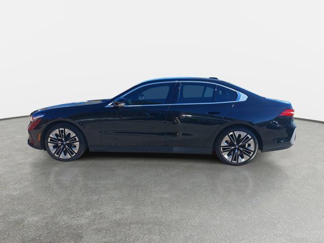 2024 BMW 5 Series 530i