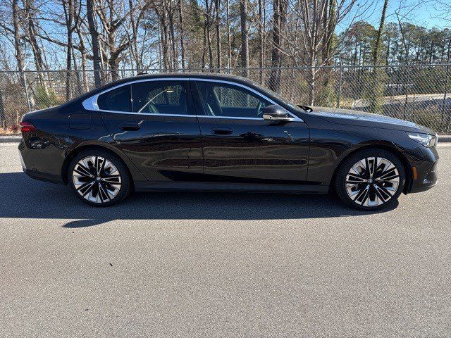 2024 BMW 5 Series 530i