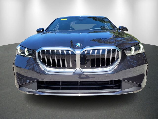 2024 BMW 5 Series 530i