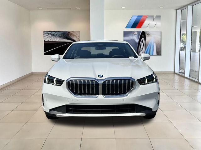 2024 BMW 5 Series 530i