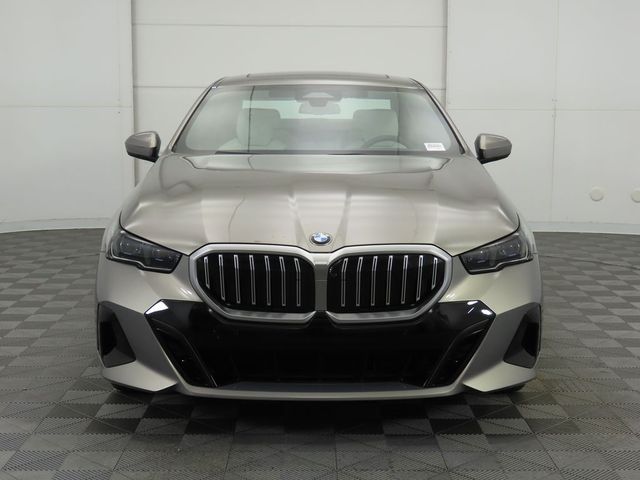 2024 BMW 5 Series 530i