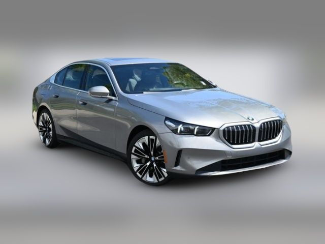 2024 BMW 5 Series 530i