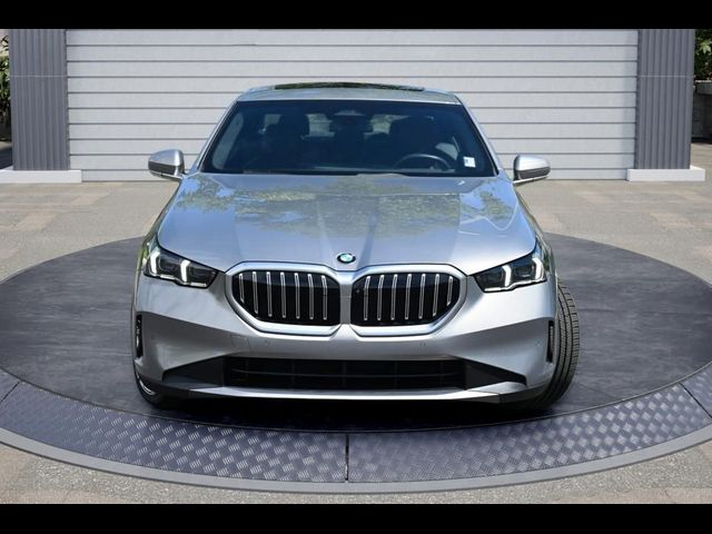 2024 BMW 5 Series 530i