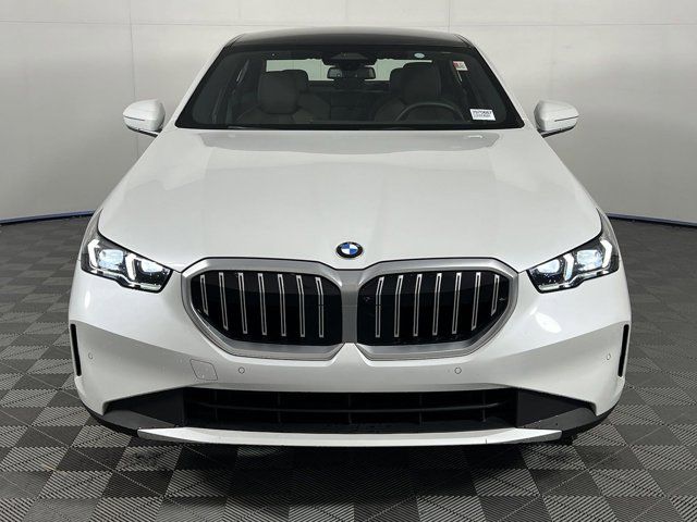 2024 BMW 5 Series 530i