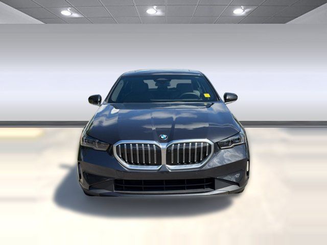2024 BMW 5 Series 530i