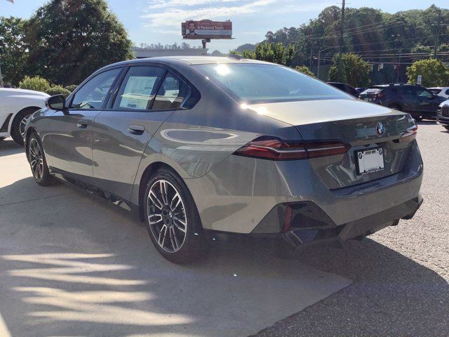 2024 BMW 5 Series 530i