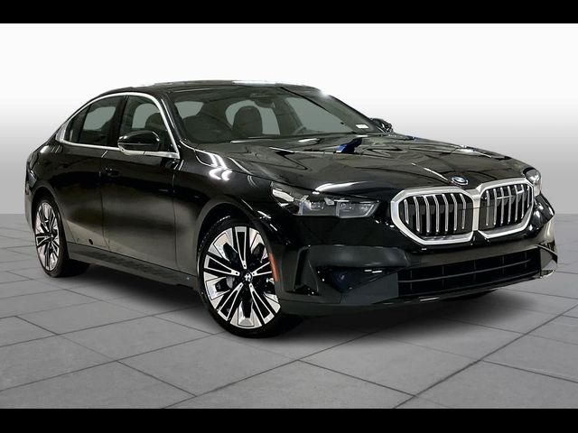 2024 BMW 5 Series 530i